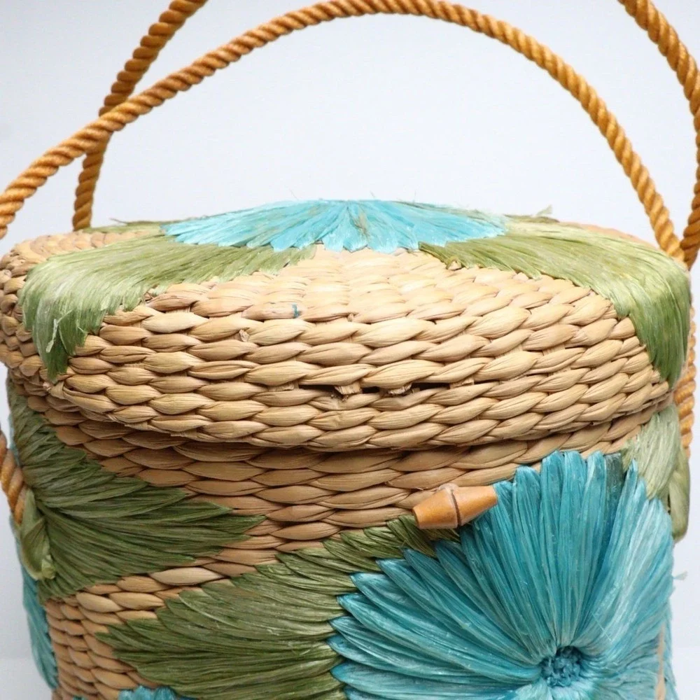 VTG Handmade Straw Raffia Woven Basket with Handle & Lid‎ Floral Boho MCM